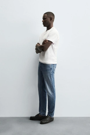 Джинсы SLIM FIT базовые- Заказать в России