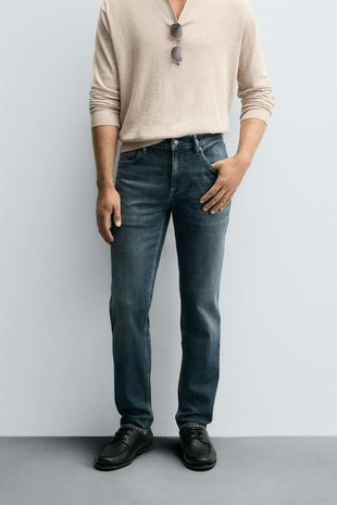 Джинсы SLIM FIT базовые