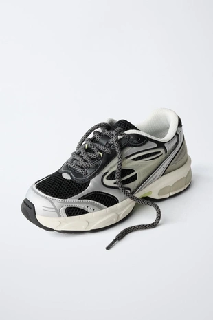 Спортивные кроссовки из сетчатой ткани- Заказать в России