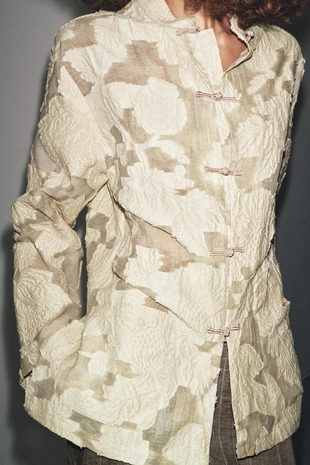 Жаккардовое кимоно с цветами LIMITED EDITION- Заказать в России