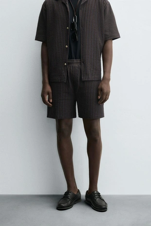 Купить Zara Комфортные шорты-бермуды в полоску из сеерсакера