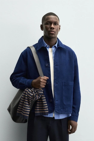 Куртка-рубашка структурного кроя с карманами- Заказать в России