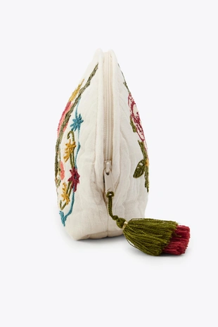 Стеганый несессер с цветочной вышивкой- Заказать в России