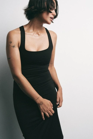 Длинное платье из полиамида- Заказать в России