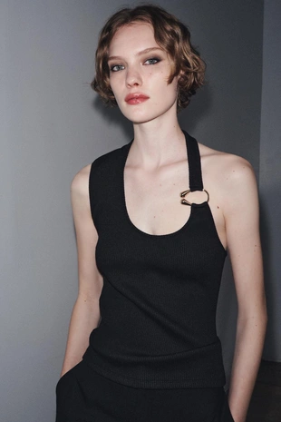 RIBBED TOP WITH METAL DETAIL- Заказать в России