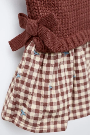 Трикотажный жилет с вышитой рубашкой- Заказать в России