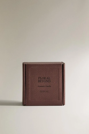 Декоративная свеча с ароматом FLORAL BEYOND (150 г)- Заказать в России