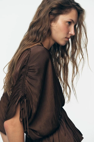 Атласная блуза со сборками- Заказать в России