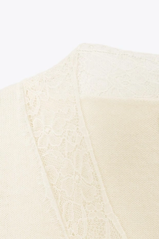 Вязаный свитер с кружевом из шерсти