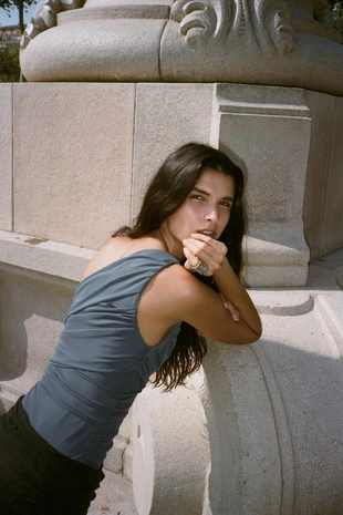 Боди из тюля асимметричного кроя со сборками