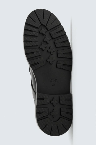 Кожаные туфли с пряжкой- Заказать в России