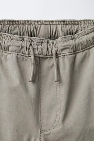 Brown / Taupe | 6786/761/737 - Zara Прямые брюки с нашивкой