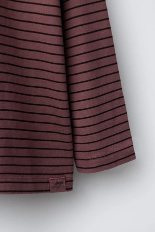 Футболка в полоску с логотипом- Заказать в России