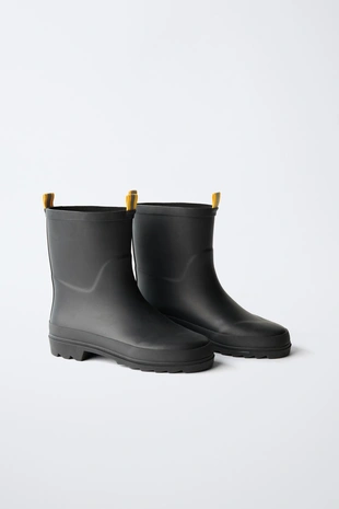 Купить Zara Базовые резиновые сапоги