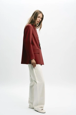 Двубортный блейзер оверсайз- Заказать в России