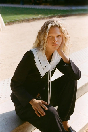 CONTRAST DETACHABLE COLLAR BLAZER- Заказать в России