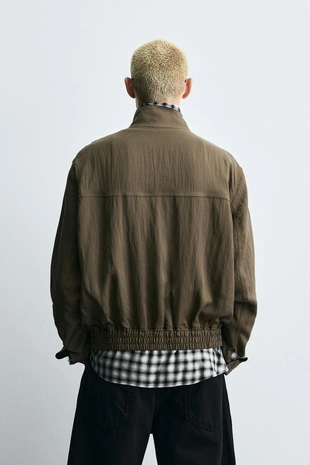 Куртка из струящейся ткани свободного кроя- Заказать в России