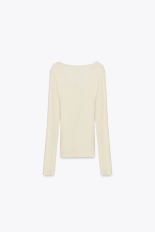 Футболка с V-образным вырезом- Заказать в России