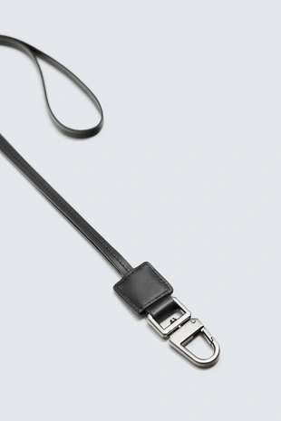Купить Zara Кожаный брелок-подвеска