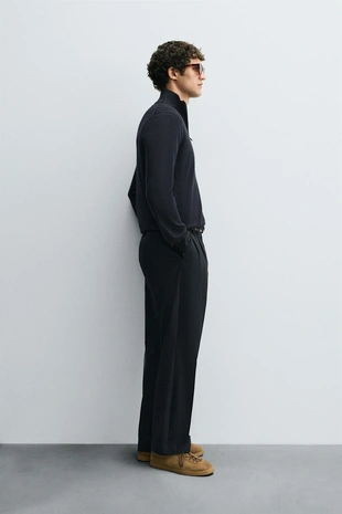 Свитер из 100% шерсти с воротником на молнии- Заказать в России