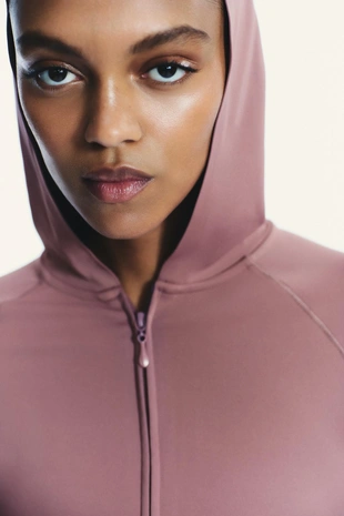 Толстовка SEAMLESS из полиамида- Заказать в России