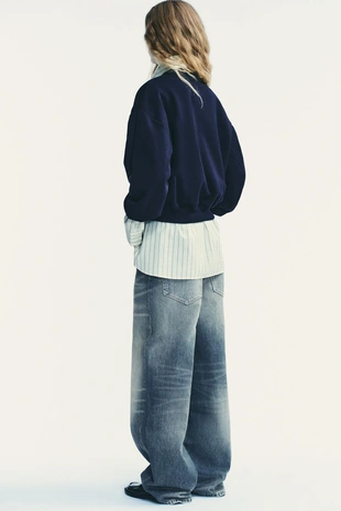 Базовая толстовка из мягкой ткани