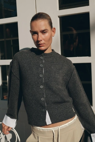 Кардиган с контрастными деталями- Заказать в России