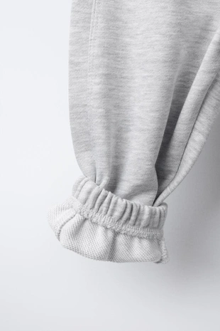 Grey marl | 0039/558/812 - Zara Комплект из двух джоггеров из мягкой ткани с нашивкой