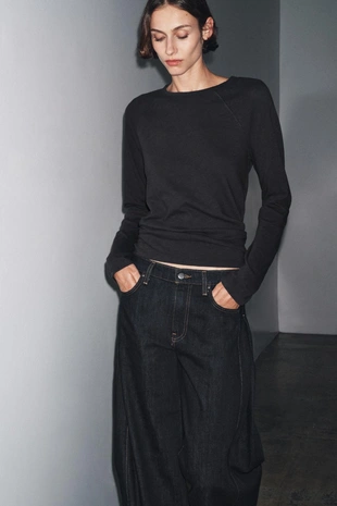 Хлопковая футболка реглан- Заказать в России