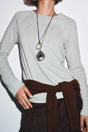 Хлопковая футболка реглан- Заказать в России