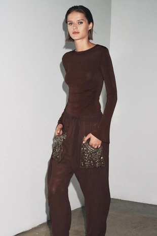 Футболка с длинными рукавами и сборками