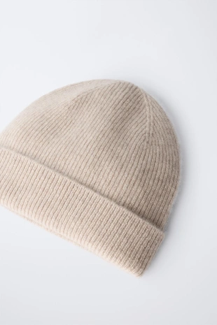 Шапка в рубчик из 100% кашемира