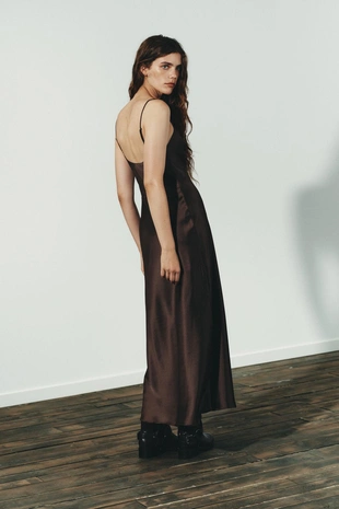 Атласное платье миди со сборками- Заказать в России