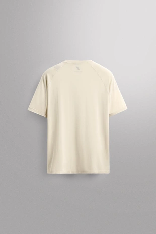 Бесшовная спортивная футболка- Заказать в России