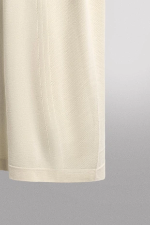 Бесшовная спортивная футболка- Заказать в России