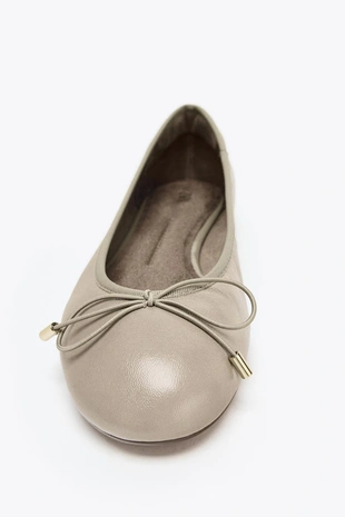 Кожаные балетки с бантом- Заказать в России