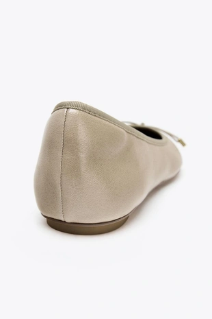 Кожаные балетки с бантом- Заказать в России