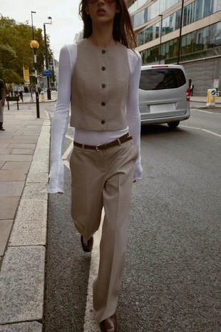 Жилет в клетку- Заказать в России