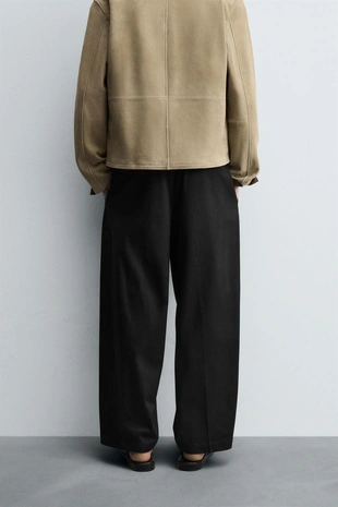 Брюки RELAXED FIT со складками- Заказать в России