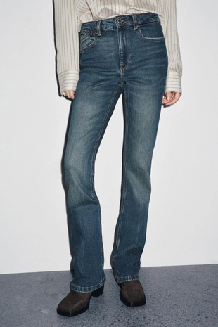 Купить Zara Джинсы BOOTCUT LEG - SLIM FIT - HIGH-WAIST