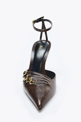 Туфли на каблуке с пряжками- Заказать в России