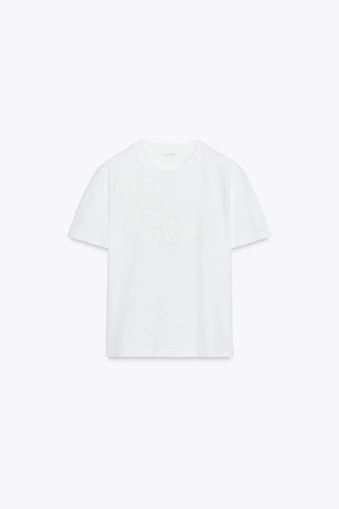 Футболка с рельефными цветами- Заказать в России