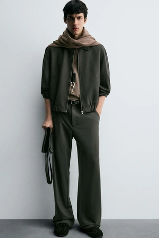 Брюки RELAXED FIT из струящейся ткани- Заказать в России