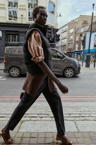 Комбинированная стеганая укороченная куртка- Заказать в России