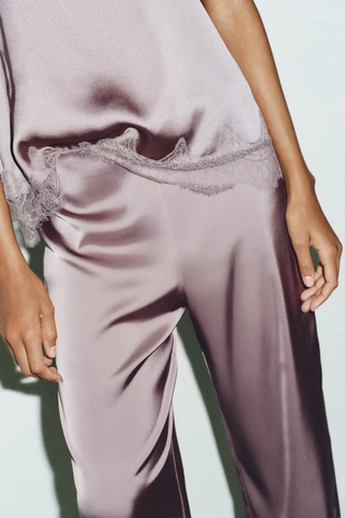 Атласные брюки с высокой посадкой- Заказать в России