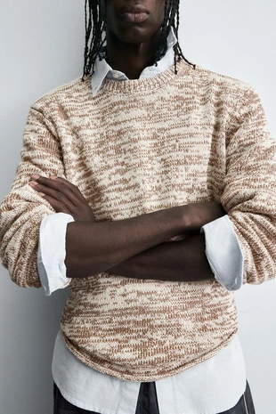 Джемпер с крученым узором- Заказать в России