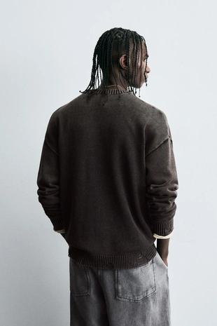 REVERSIBLE SWEATER WITH RIPPED EFFECT- Заказать в России