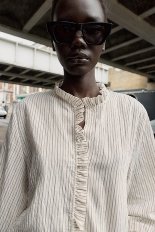 Ecru / Brown | 3666/171/086 - Zara Рубашка в полоску с воланами