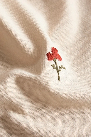 Набор вышитых цветочных салфеток (набор из 2)- Заказать в России