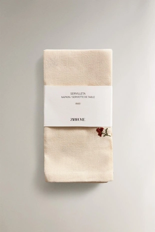 Набор вышитых цветочных салфеток (набор из 2)- Заказать в России